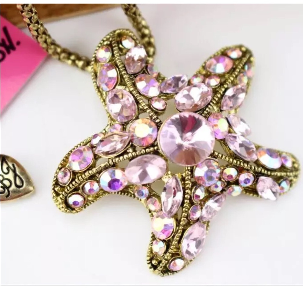 Retro Rhinestone Starfish Necklace - Picture 2 of 5